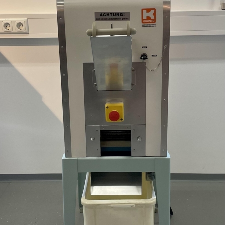 Model: 5b-Gebäckwürfelmaschine Typ WK5-B